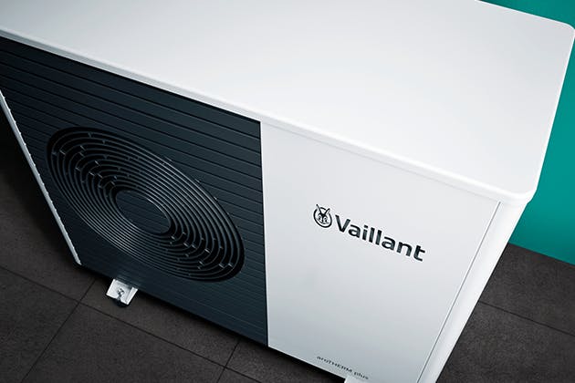 what happens during an air source heat pump installation?